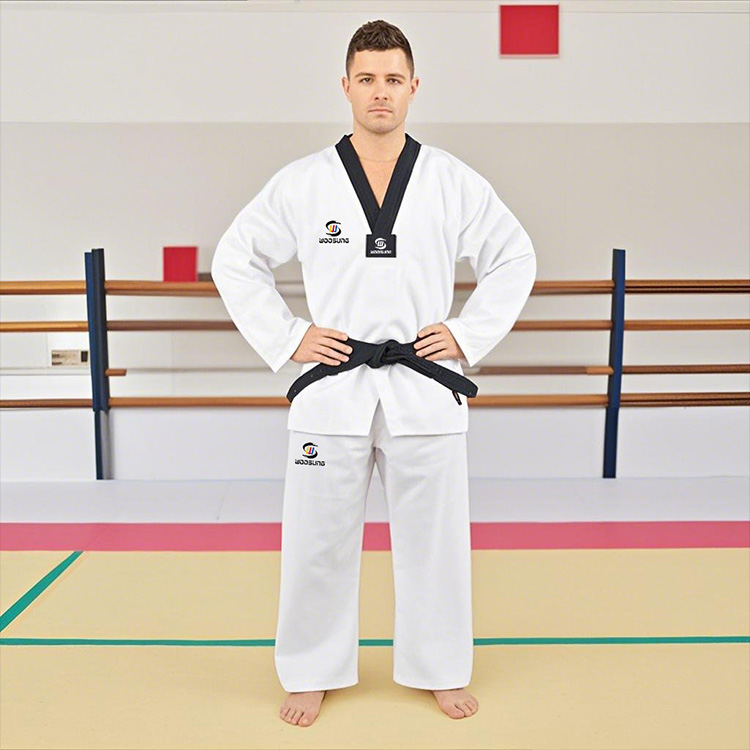 Superleichte Taekwondo-Uniform